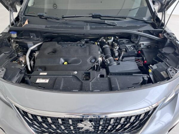 Peugeot 3008 allure 2.0 diesel at 2wd - Image 3