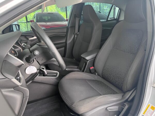Chevrolet Onix LTZ 1.0 Turbo AT 2wd gasolina Sedan - Image 16