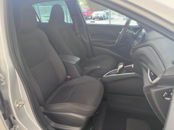 Chevrolet Onix LTZ 1.0 Turbo AT 2wd gasolina Sedan - Image 15
