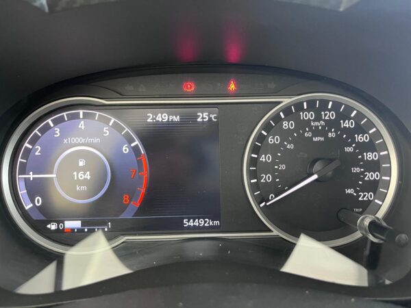 Nissan Versa Mt 1.6 Gasolina 2wd - Image 13