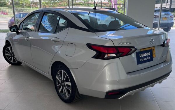 Nissan Versa Mt 1.6 Gasolina 2wd - Image 7