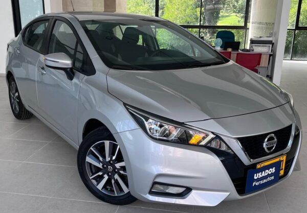 Nissan Versa Mt 1.6 Gasolina 2wd - Image 12