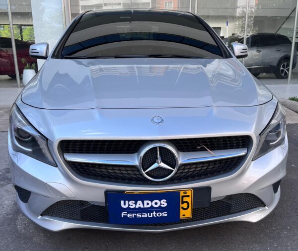 MERCEDES BENZ CA200 2014 - Image 3