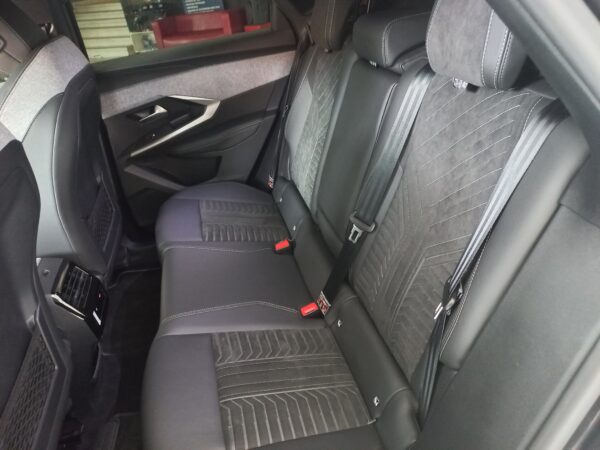 PEUGEOT 3008 GT AT 2WD - Image 22