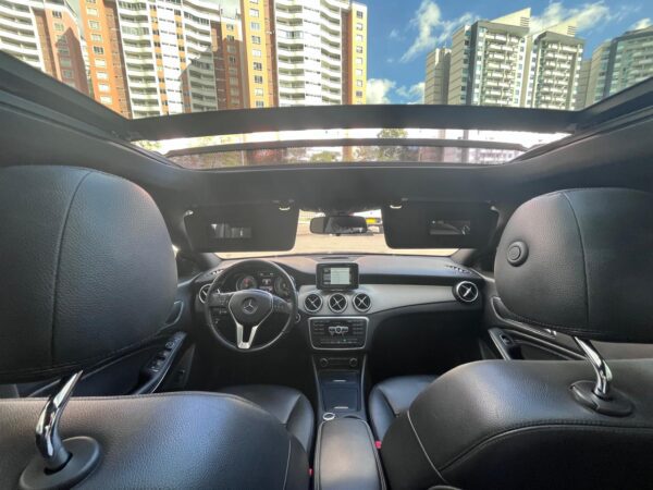MERCEDES BENZ CA200 2014 - Image 13