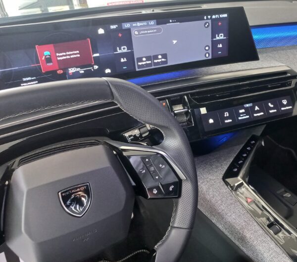 PEUGEOT 3008 GT AT 2WD - Image 17
